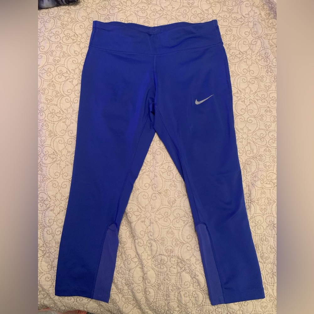 Nike Dri-Fit Capri Leggings